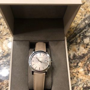 ❌ SOLD Burberry leather watch